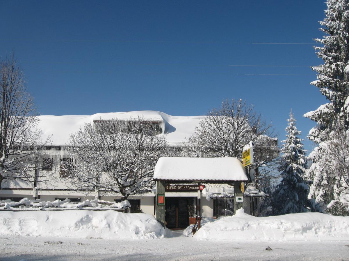 Albergo Rifugio Montecucco Piampaludo ภายนอก รูปภาพ