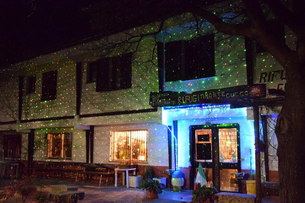 Albergo Rifugio Montecucco Piampaludo ภายนอก รูปภาพ